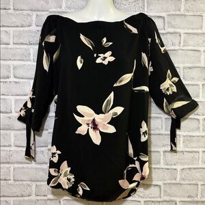 Dynamite women’s blouse floral off the shoulder size small